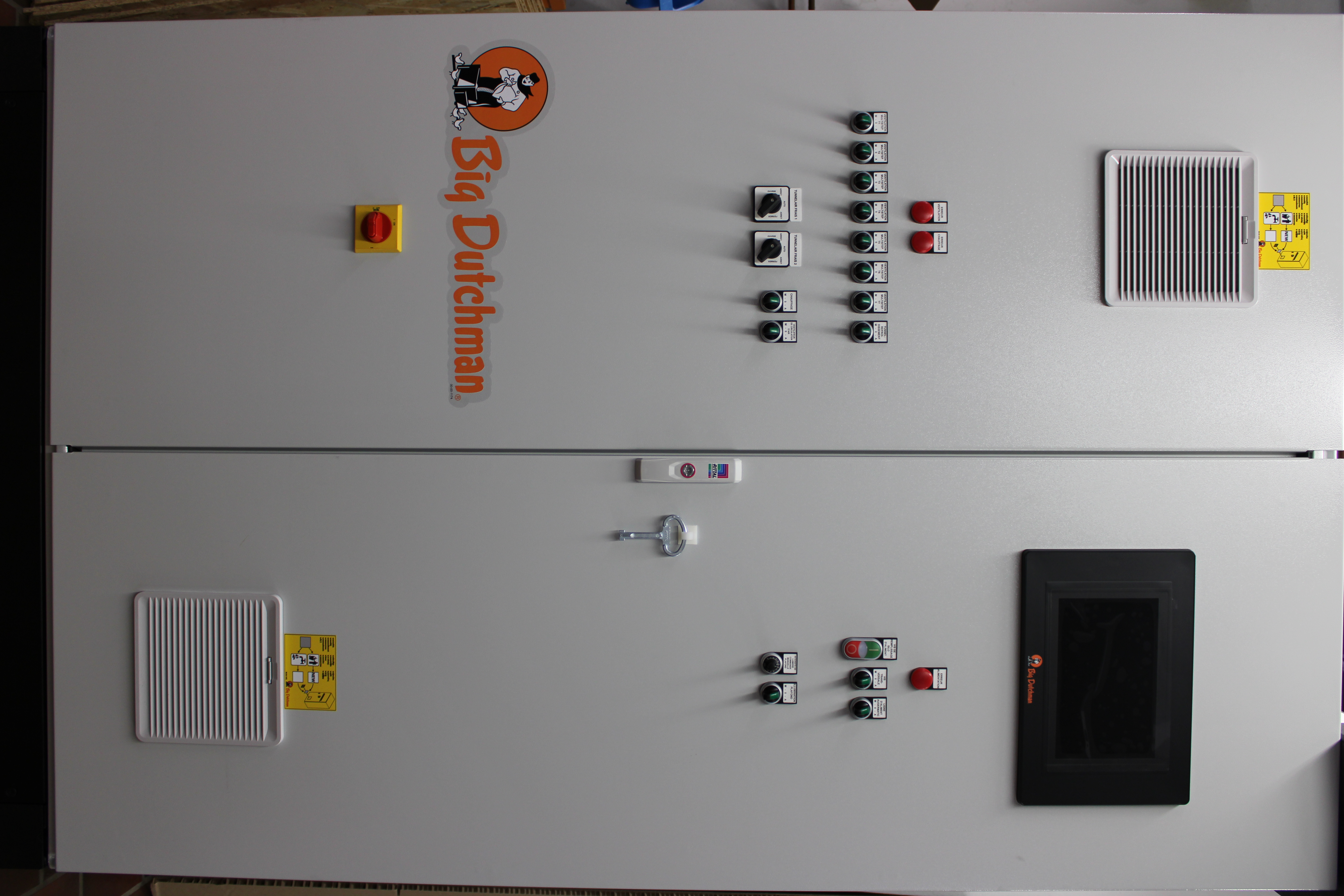 Schaltschrank Broiler Klima/Fütterung/Beleuchtung